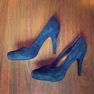 Nine West Blue suede shoes! Size 10